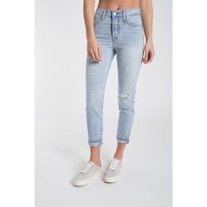 Levi’s Wedgie High-Rise Straight Jeans